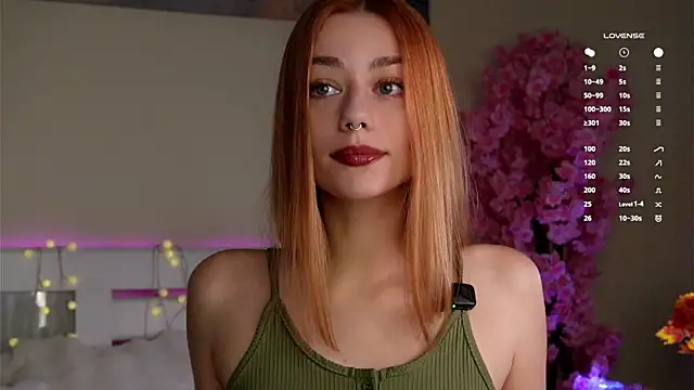 EmilaMills online show from 11/22/25, 12:54