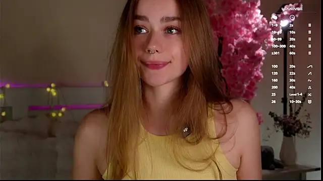 EmilaMills online show from 04/25/26, 01:14