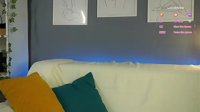 EmilaMills online show from 03/19/25, 03:20