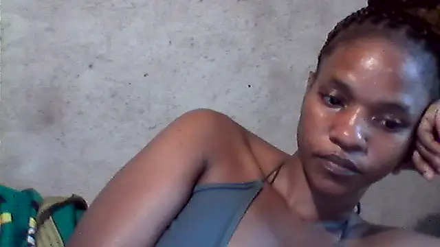 sexybigass31 online show from 04/14/26, 06:29