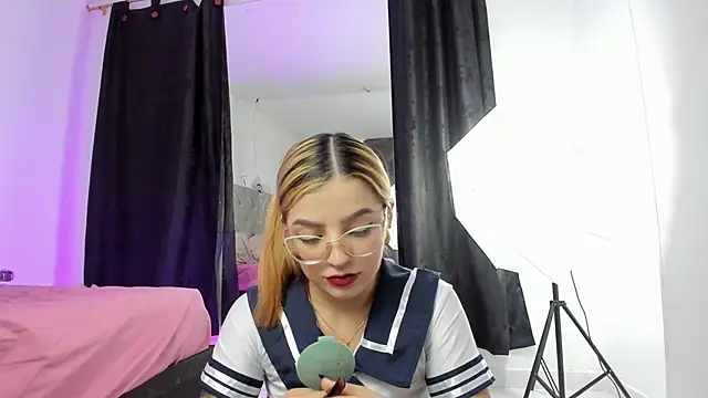 MelaniJhonson online show from 10/12/25, 06:26