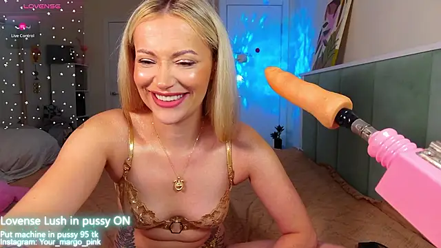 Snapshot of Margony chatting on 03/23/26, 12:49 Margony online show from 03/23/26, 12:49