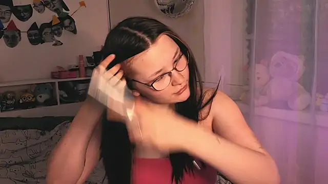 milliedoll online show from 11/23/25, 08:46