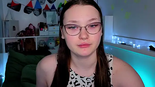 milliedoll online show from 10/26/25, 11:21