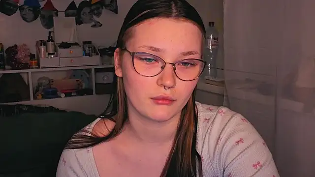 milliedoll online show from 11/20/25, 11:22