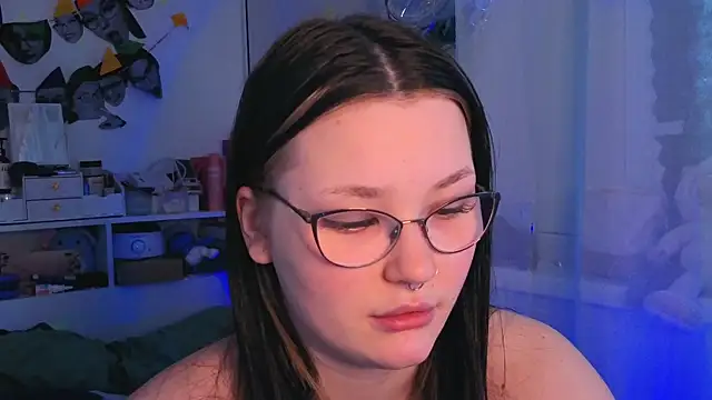 milliedoll online show from 11/21/25, 07:29