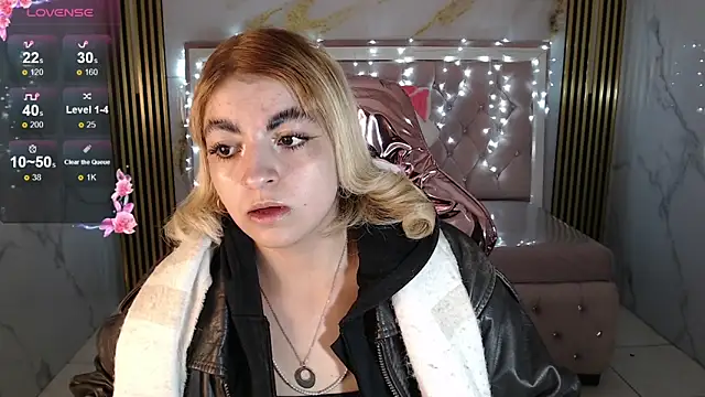 lili conor s online show from 09/27/25, 04:07