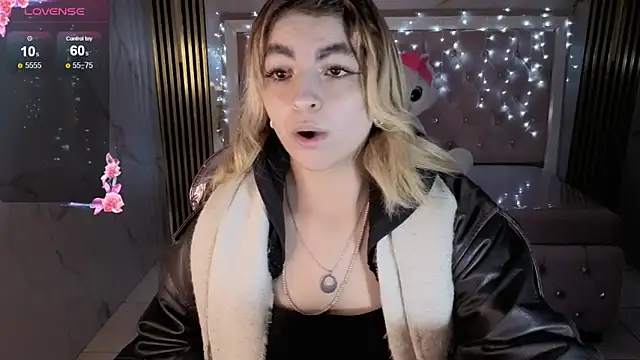 lili conor s online show from 11/13/25, 03:10