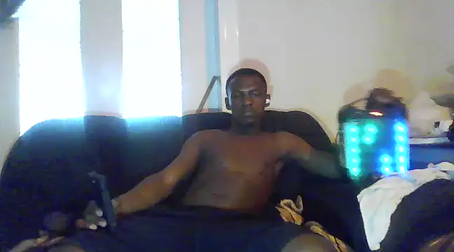 Snapshot of Justusual444 chatting on 03/10/25, 12:28 Justusual444 online show from 03/10/25, 12:28