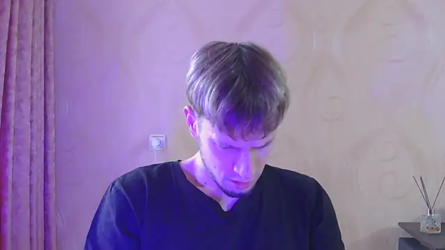 frama666 online show from 11/17/25, 10:08