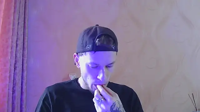 frama666 online show from 11/25/25, 12:49