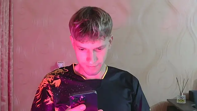 frama666 online show from 10/28/25, 08:41