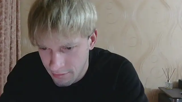 frama666 online show from 04/15/26, 07:58