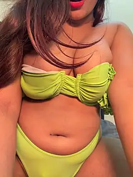 Snapshot of isha_sassy chatting on 02/06/26, 07:21 isha sassy online show from 02/06/26, 07:21