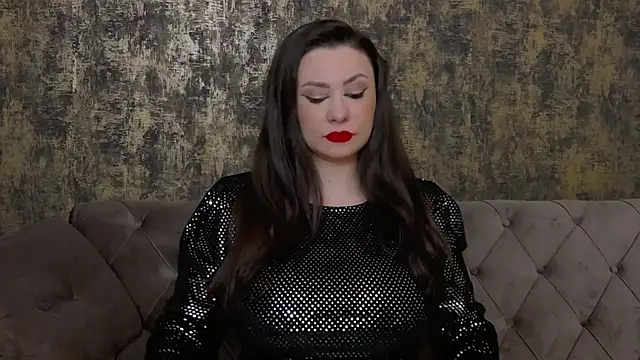 MistressAmberCrost online show from 04/15/26, 05:13