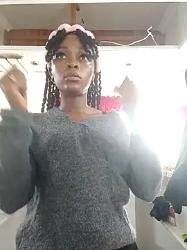 xxTatiannaxx online show from 10/27/25, 10:27