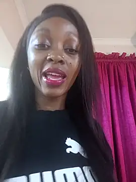 xxTatiannaxx online show from 11/05/25, 10:02