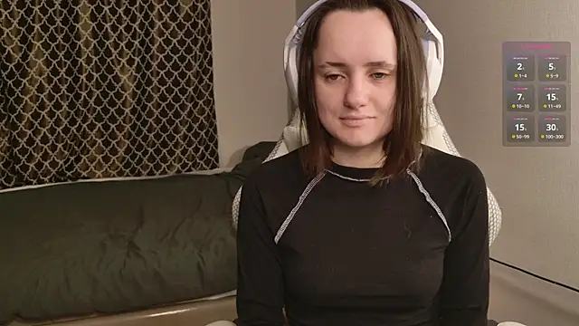 Luna Loveee online show from 11/16/25, 03:11