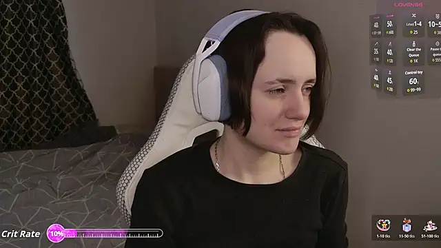 Luna Loveee online show from 03/21/26, 04:14