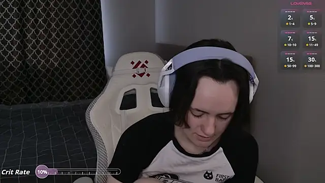 Luna Loveee online show from 02/28/26, 05:07