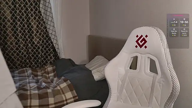 Luna Loveee online show from 09/13/25, 03:28