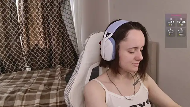 Luna Loveee online show from 09/14/25, 05:08