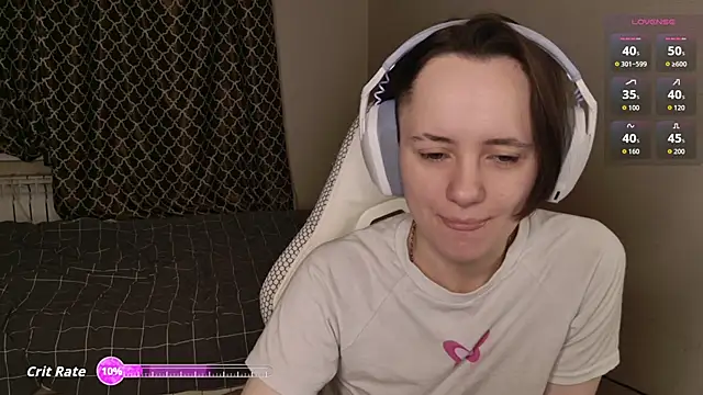 Luna Loveee online show from 02/12/26, 04:01