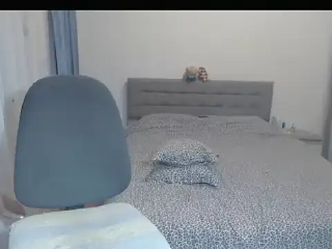 MatureDiana online show from 11/06/25, 01:53