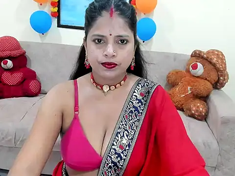 Snapshot of leahgotiii chatting on 09/20/25, 02:05 leahgotiii online show from 09/20/25, 02:05