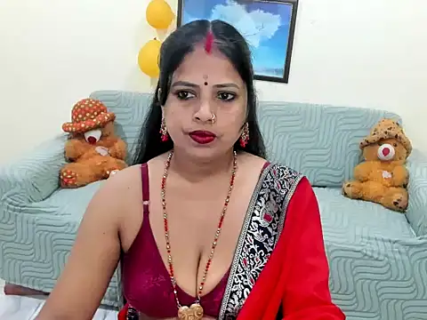 leahgotiii online show from 11/23/25, 03:05