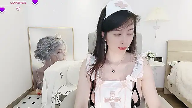 Snapshot of Dazzlebean chatting on 01/08/26, 02:45 Dazzlebean online show from 01/08/26, 02:45