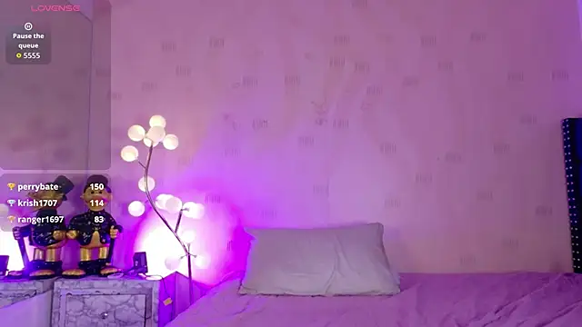 innocenthazel online show from 03/16/26, 01:02