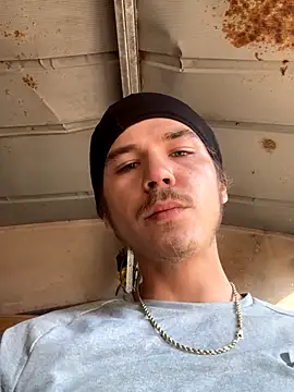 Snapshot of Lovemilfs@xh chatting on 11/16/25, 07:29 Lovemilfsxh online show from 11/16/25, 07:29