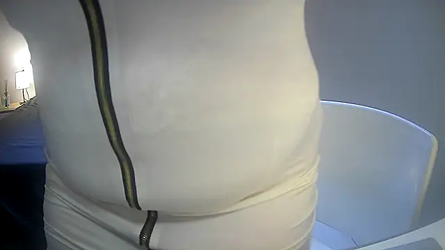 Snapshot of TdiTeresa chatting on 04/03/26, 02:23 TdiTeresa online show from 04/03/26, 02:23