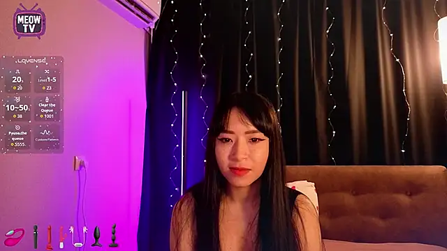 Snapshot of miyakimi0101 chatting on 06/08/26, 12:27 miyakimi0101 online show from 06/08/26, 12:27