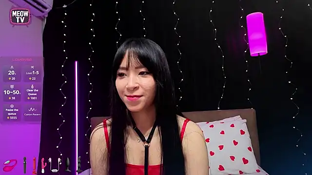 miyakimi0101 online show from 04/24/26, 12:56