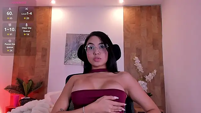 Lucia Brown  online show from 05/29/26, 03:01