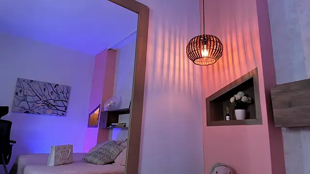 Lucia Brown  online show from 03/15/25, 02:45