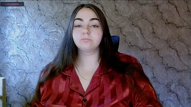 Snapshot of kitsune_8 chatting on 10/12/25, 04:58 kitsune 8 online show from 10/12/25, 04:58