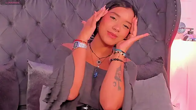 regina noctixx online show from 02/12/26, 11:59