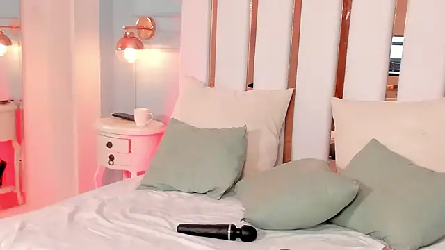 regina noctixx online show from 04/05/26, 01:12