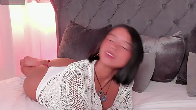 regina noctixx online show from 03/26/26, 06:33