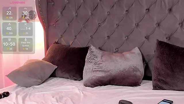 regina noctixx online show from 03/27/26, 08:26