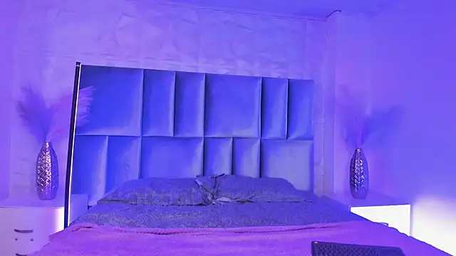 Selene bennet online show from 03/19/26, 03:50