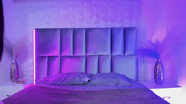 Selene bennet online show from 04/09/26, 03:41