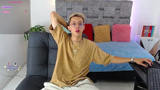 skinny bigcock02 online show from 12/03/25, 08:52