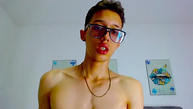 skinny bigcock02 online show from 03/06/25, 07:32