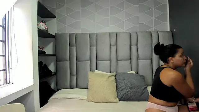 Natasha rose   online show from 09/19/25, 08:57