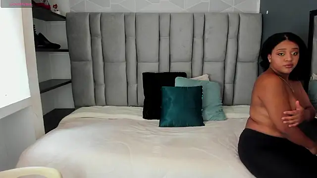 Natasha rose   online show from 02/04/26, 07:42