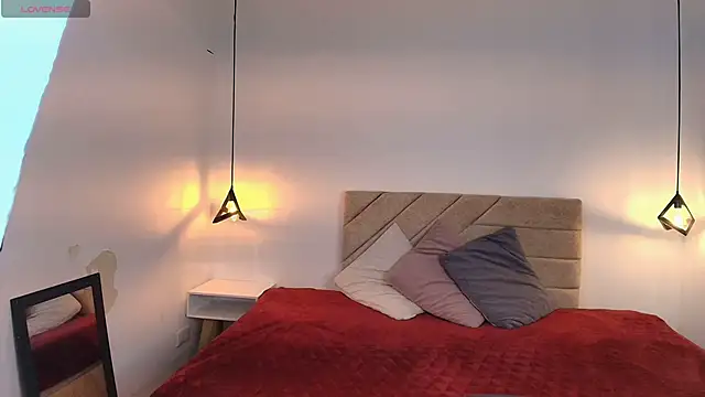 Natasha rose   online show from 04/13/26, 07:29